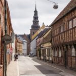 Rekordowa liczba polskich turystów w malowniczym szwedzkim Ystad!