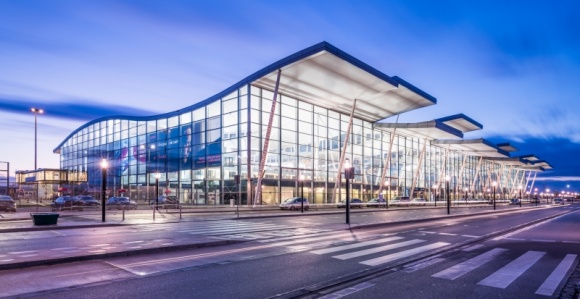 6 lat terminalu wrocławskiego lotniska. 13,5 mln pasażerów