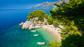 Dokąd na plażę? Chorwacki Zadar z największym wzrostem wyszukiwań na lato 2019 LIFESTYLE, Podróże - Wyszukiwarka KAYAK.pl sprawdziła, które nadmorskie miejscowości cieszą się największym wzrostem zainteresowania w te wakacje oraz gdzie Polacy mogą plażować bez nadszarpywania wakacyjnego budżetu.