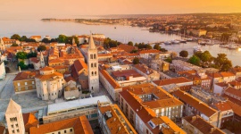 Jak zaoszczędzić na lotach i noclegach w 2020 LIFESTYLE, Podróże - Wyszukiwarka KAYAK.pl podpowiada, kiedy rezerwować bilety lotnicze i hotele do najpopularniejszych miejsc w 2020.