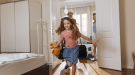 Hotele Accor są gotowe na wakacyjne przyjęcie najmłodszych gości LIFESTYLE, Podróże - Hotele grupy Accor to nie tylko doskonała propozycja wypoczynkowa dla rodzin, ale przede wszystkim miejsca, w których na dzieci czekają place zabaw, animacje, kąciki zabaw, bezpłatny pobyt i wyjątkowe śniadania. W hotelach Accor można zrealizować też bony turystyczne.
